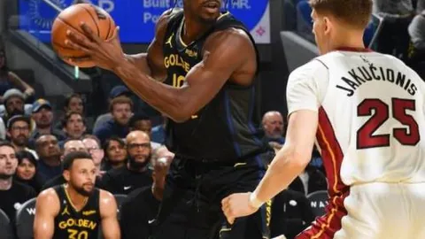 大乐透期号专家推荐：日职乙质合分析，前区十码赞岐釜玉海VS爱